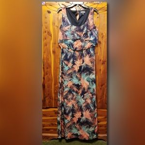 Maxi Dress by Luxology